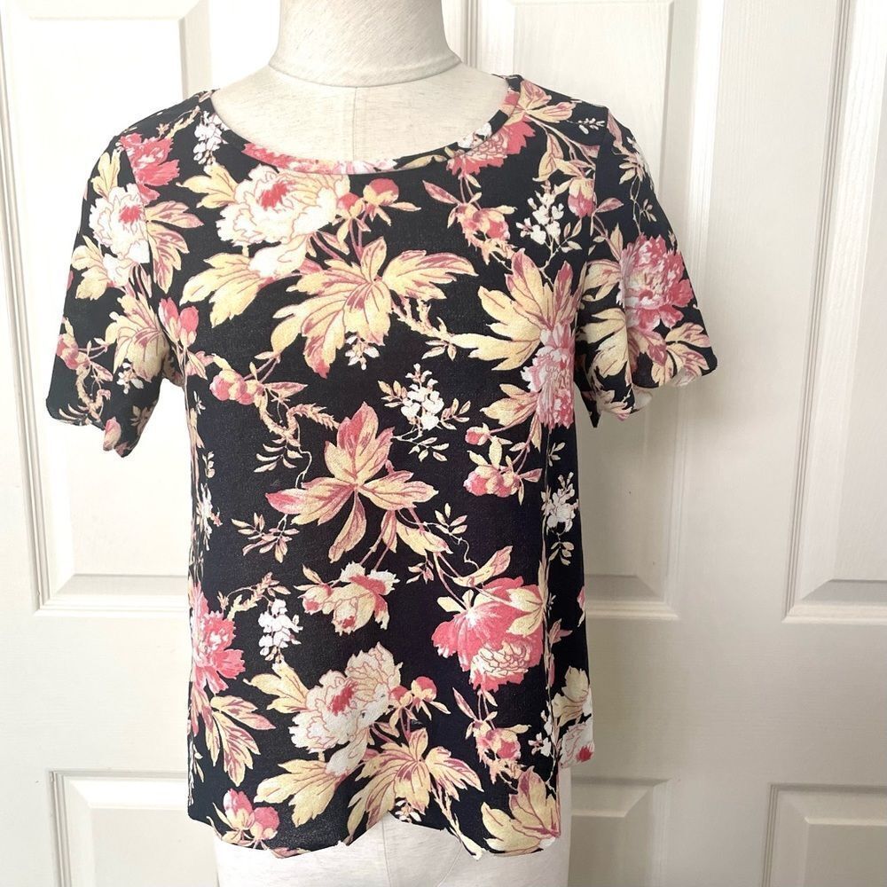 Topshop boxy floral top